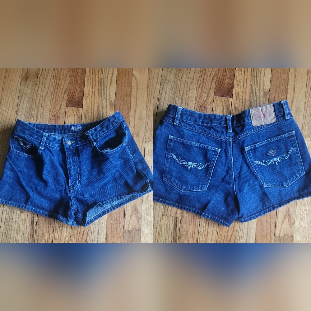 Angels miss me style shorts size 10/11